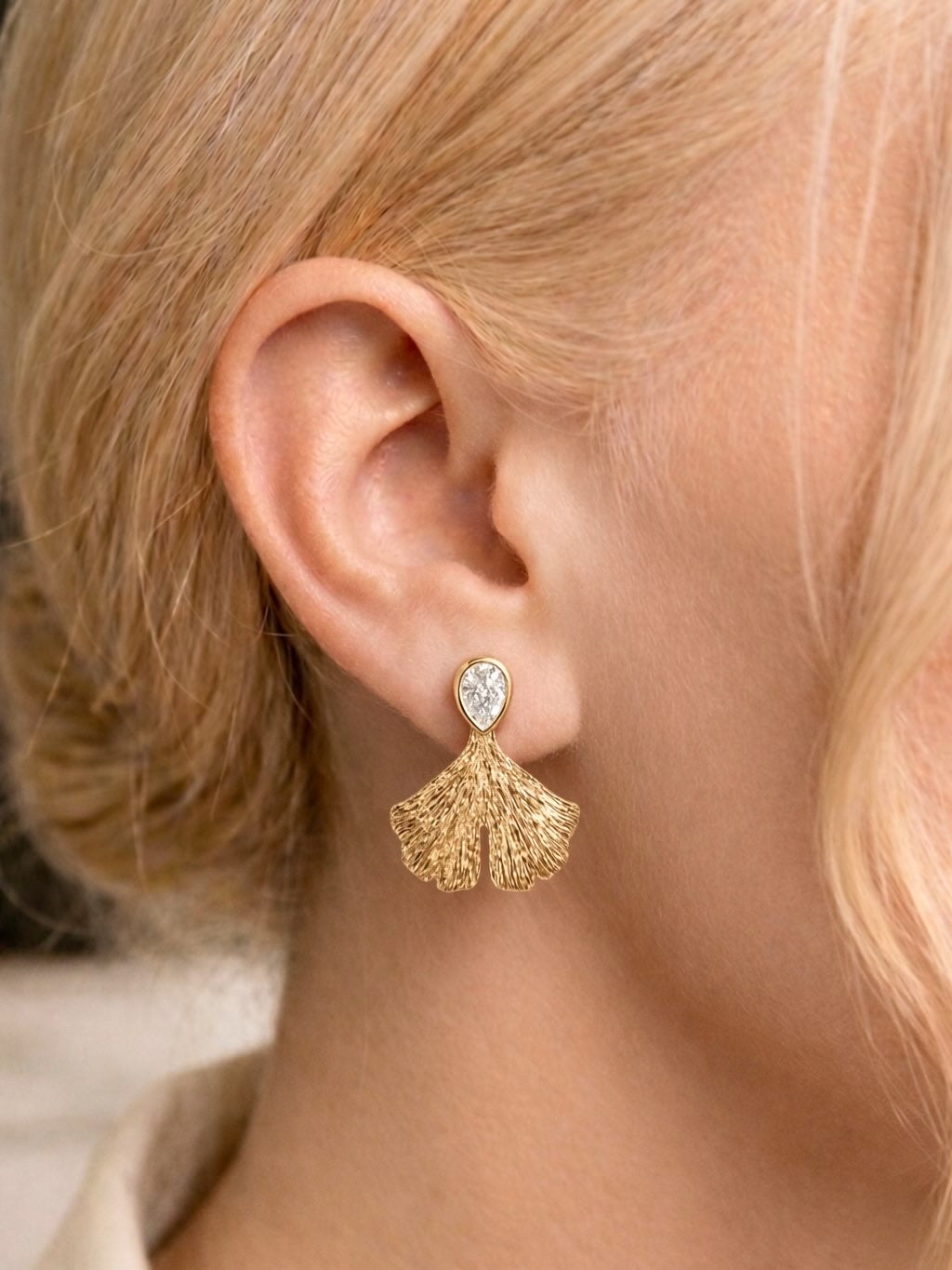 Touche Linia Gingko Earrings