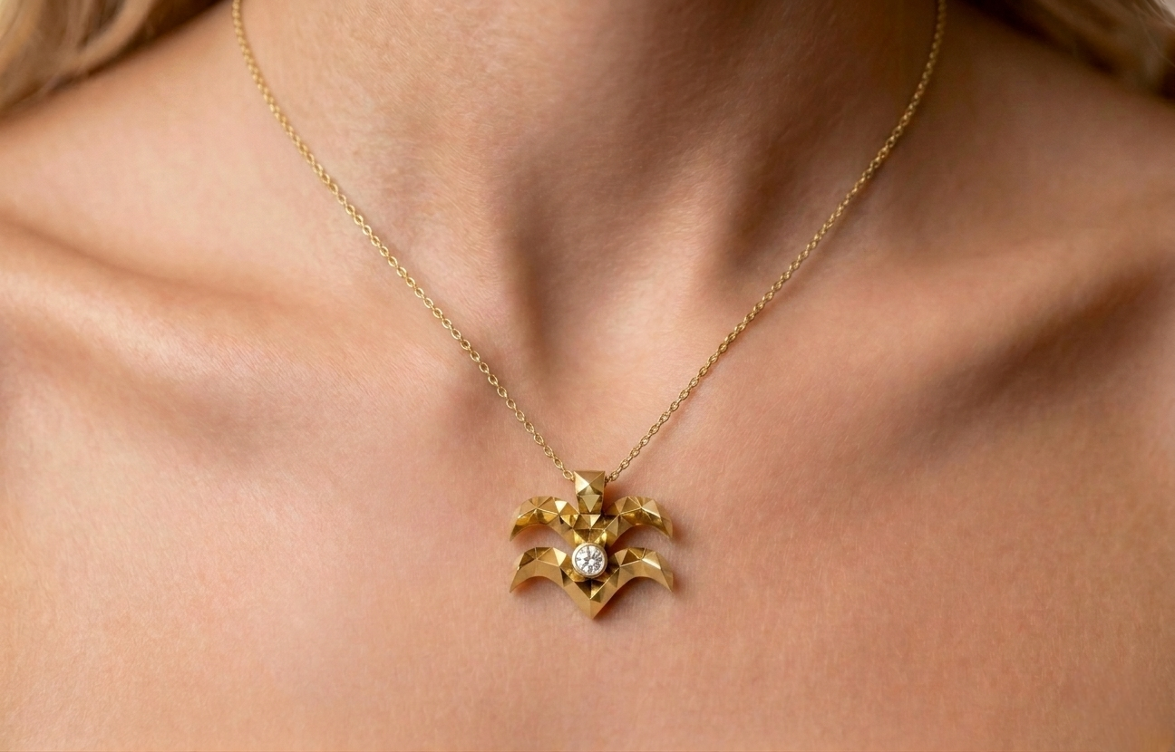 Touche Aquarius Pendant
