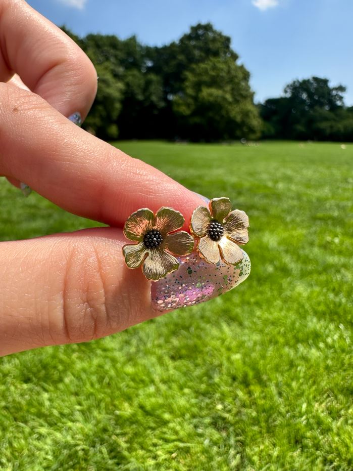 Touche De Flora Earrings